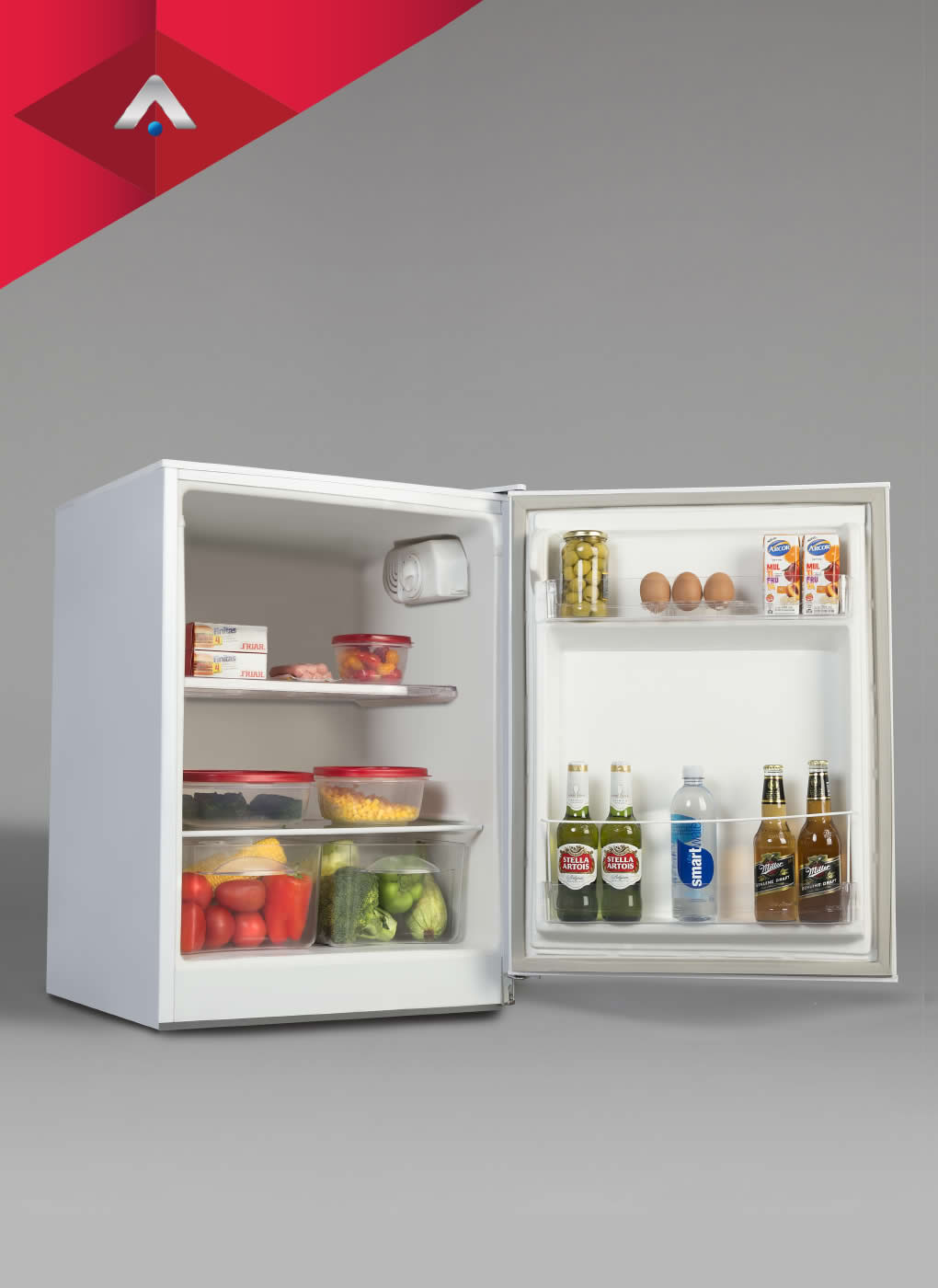 Heladera bajo mesada con capacidad interior H135.